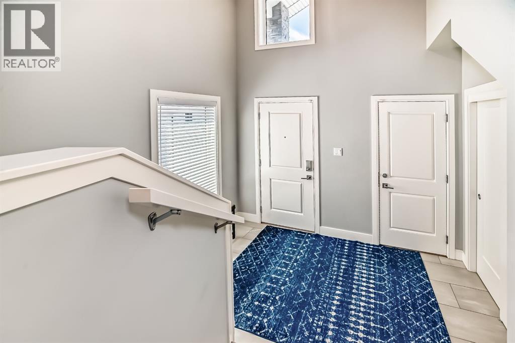 Property at 2813 44 Street S image 4