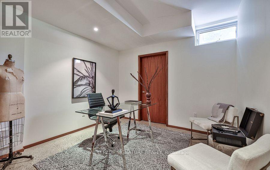 63 Douglas Crescent, Toronto, Ontario  M4W 2E6 - Photo 35 - C12408433
