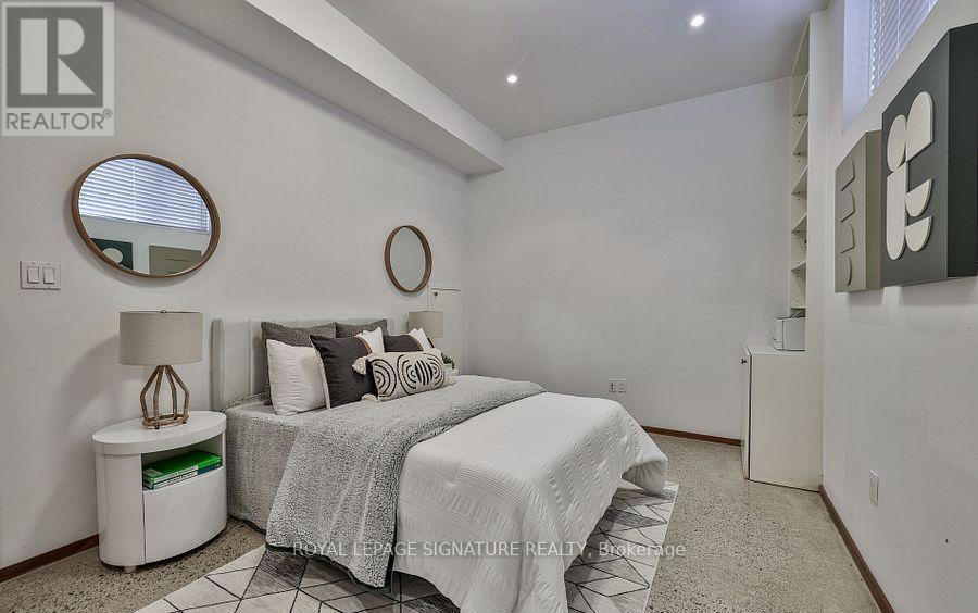 63 Douglas Crescent, Toronto, Ontario  M4W 2E6 - Photo 36 - C12408433