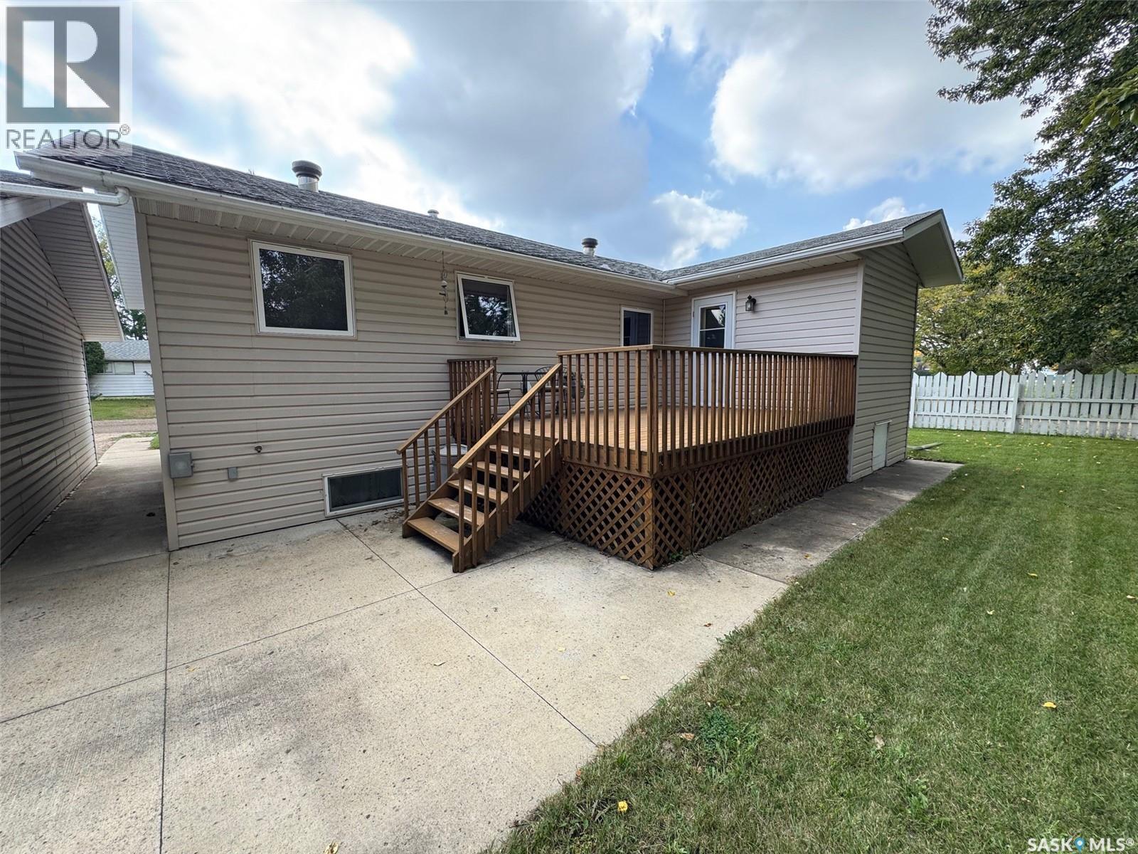 506 4th Street S, Spalding, Saskatchewan  S0K 4C0 - Photo 2 - SK018556