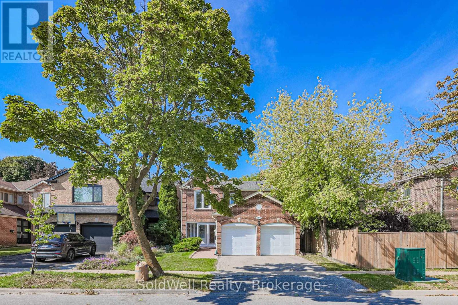 160 Charles Street, Vaughan, Ontario  L4J 3C7 - Photo 2 - N12408426