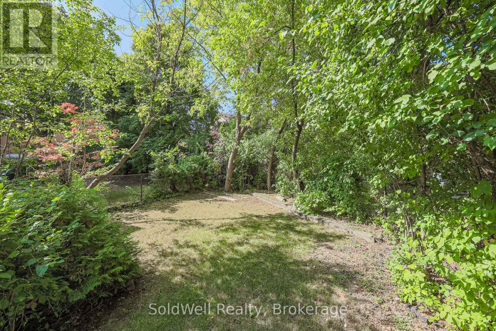 160 Charles Street, Vaughan, Ontario  L4J 3C7 - Photo 50 - N12408426