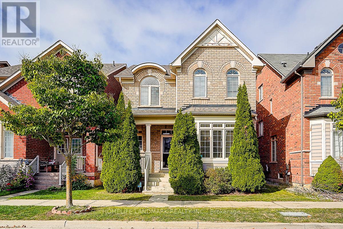 14 Tottenham Court, Markham, Ontario  L6B 1H5 - Photo 1 - N12408428