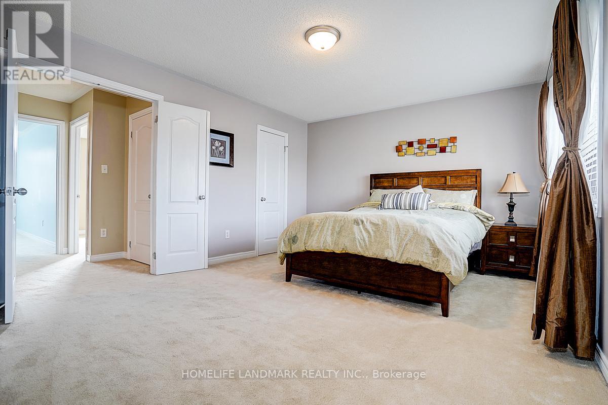 14 Tottenham Court, Markham, Ontario  L6B 1H5 - Photo 15 - N12408428