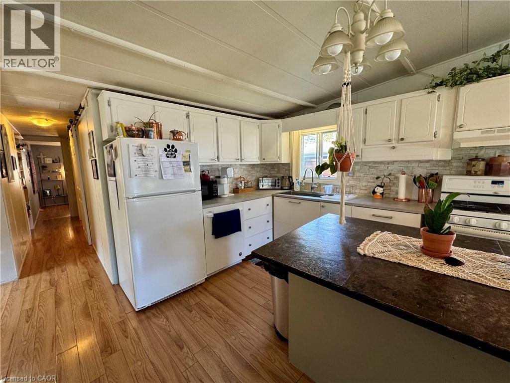 580 Beaver Creek Road, Waterloo, Ontario  N2J 3Z4 - Photo 11 - 40770647