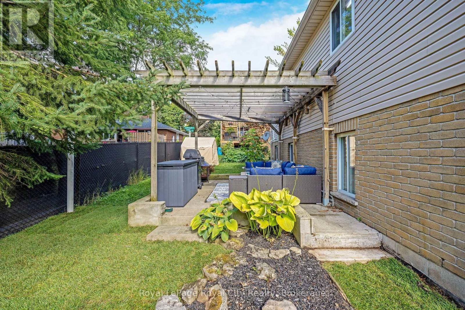 151 Queen Street, Guelph/eramosa (Rockwood), Ontario  N0B 2K0 - Photo 31 - X12408473