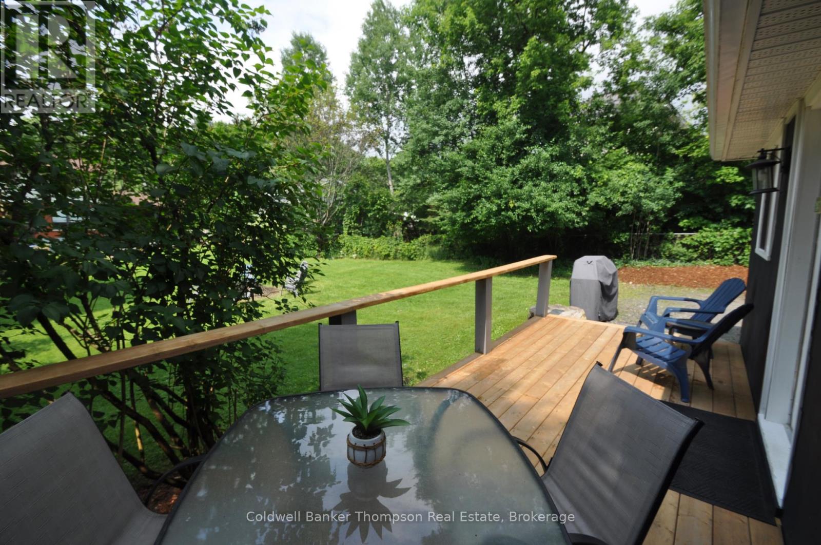 9 Maple Avenue, Huntsville, Ontario  P1H 1H2 - Photo 11 - X12408489