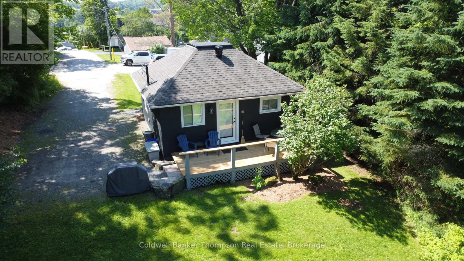 9 Maple Avenue, Huntsville, Ontario  P1H 1H2 - Photo 13 - X12408489