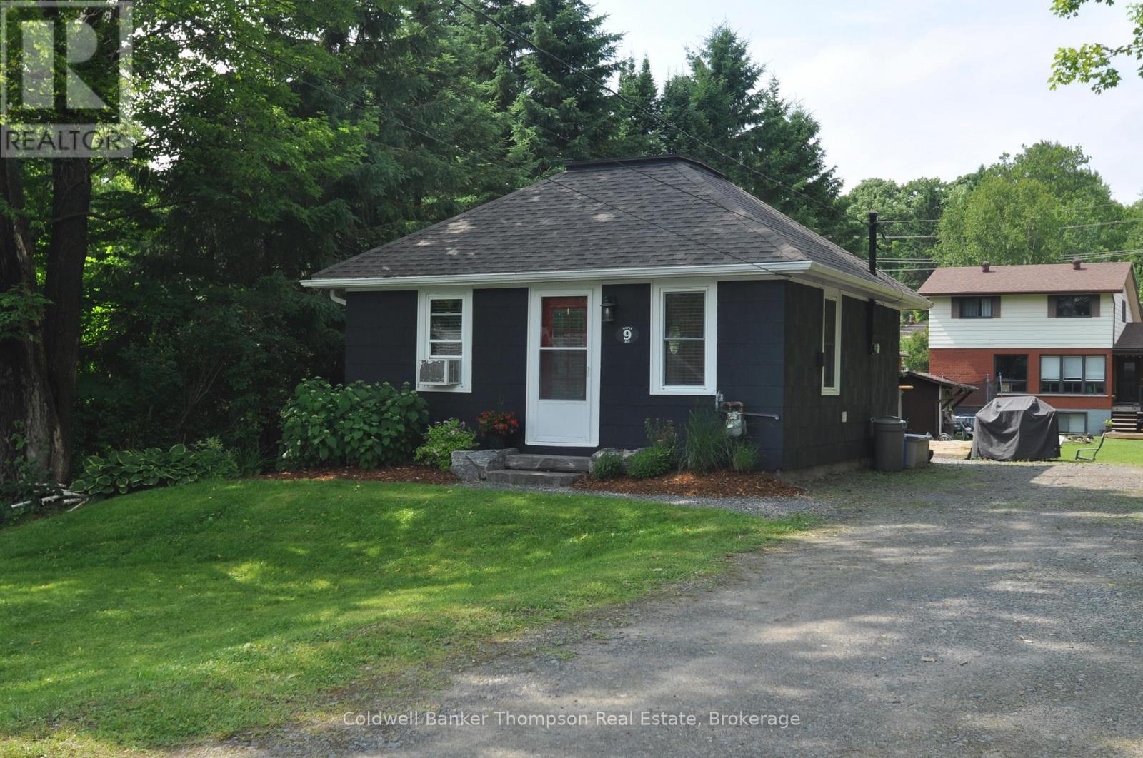 9 Maple Avenue, Huntsville, Ontario  P1H 1H2 - Photo 24 - X12408489