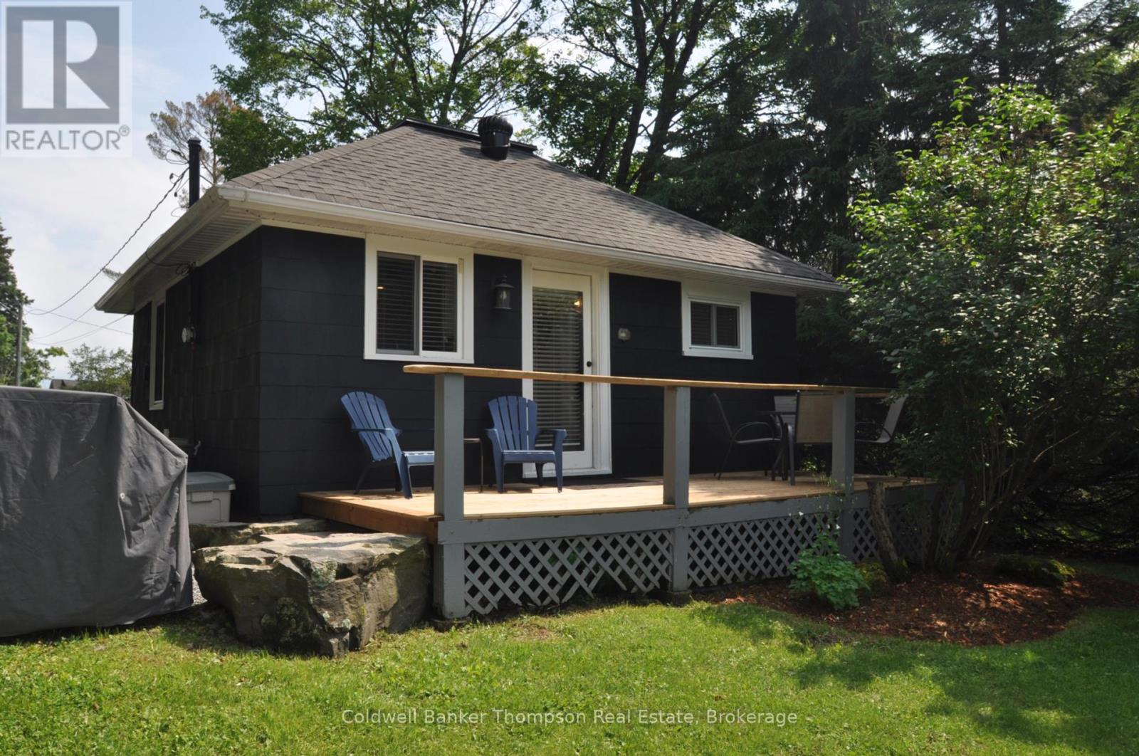 9 Maple Avenue, Huntsville, Ontario  P1H 1H2 - Photo 27 - X12408489
