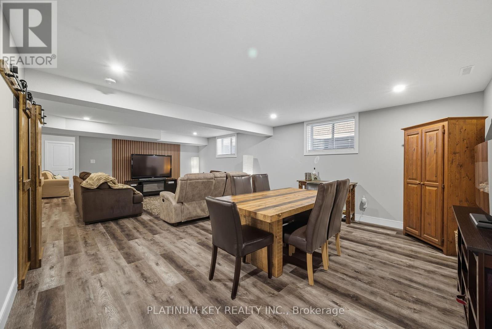 140 Collins Way, Strathroy-Caradoc, Ontario  N7G 0G2 - Photo 23 - X12408453