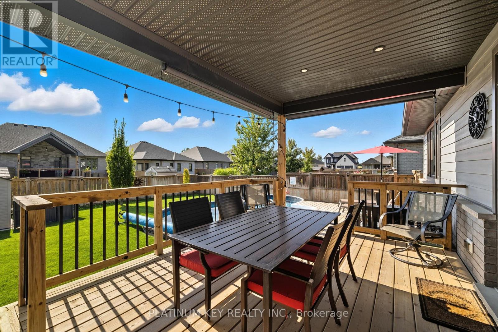 140 Collins Way, Strathroy-Caradoc, Ontario  N7G 0G2 - Photo 31 - X12408453