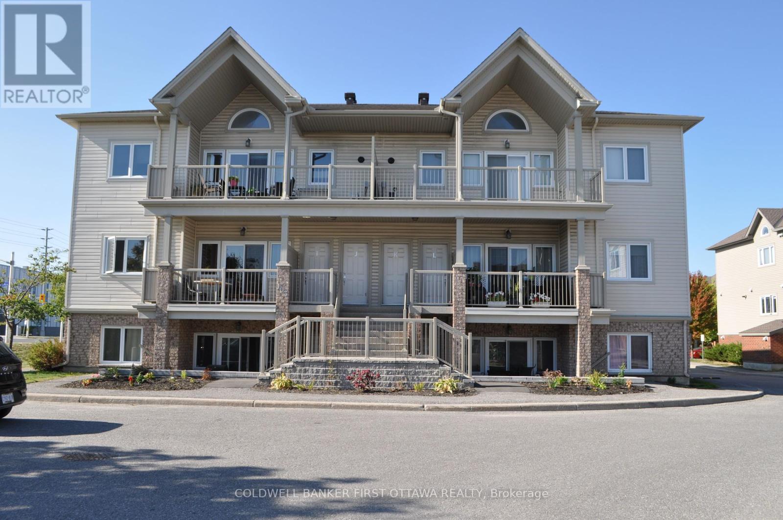K - 103 Fraser Fields Way, Ottawa, Ontario  K2J 5V1 - Photo 1 - X12408462
