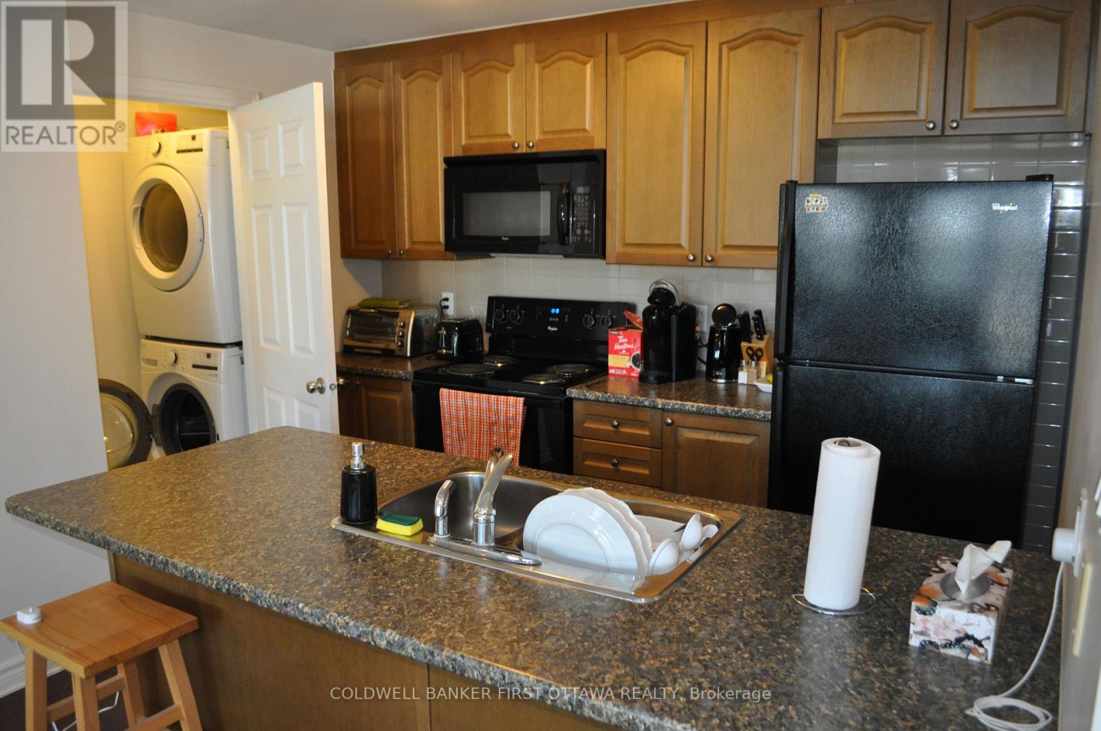 K - 103 Fraser Fields Way, Ottawa, Ontario  K2J 5V1 - Photo 6 - X12408462