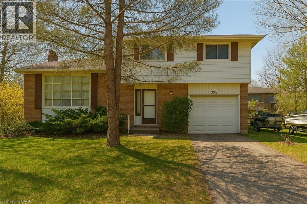 395 MOSSOM Place, Waterloo, Ontario