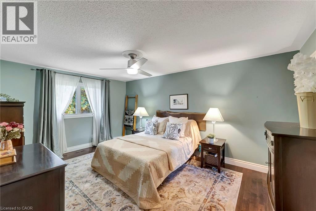2024 Markle Drive, Oakville, Ontario  L6H 3T3 - Photo 13 - 40769469