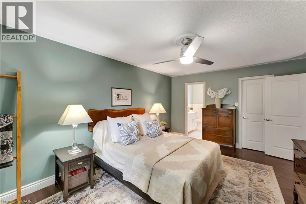 2024 Markle Drive, Oakville, Ontario  L6H 3T3 - Photo 14 - 40769469