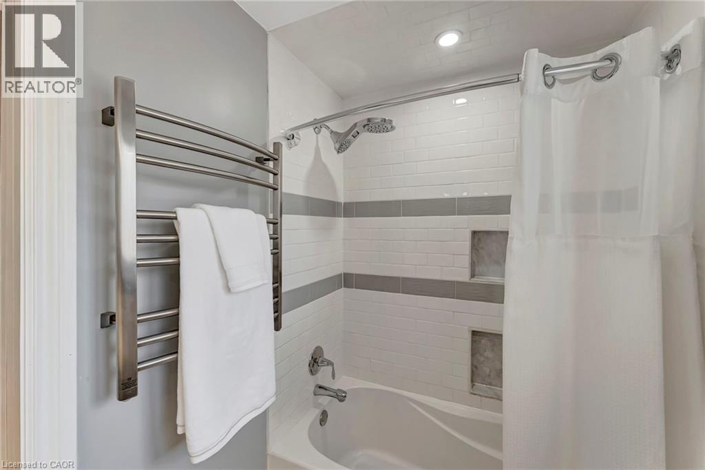 2024 Markle Drive, Oakville, Ontario  L6H 3T3 - Photo 21 - 40769469
