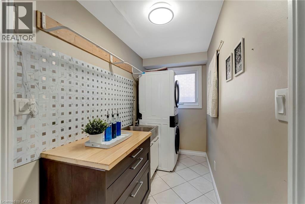 2024 Markle Drive, Oakville, Ontario  L6H 3T3 - Photo 31 - 40769469