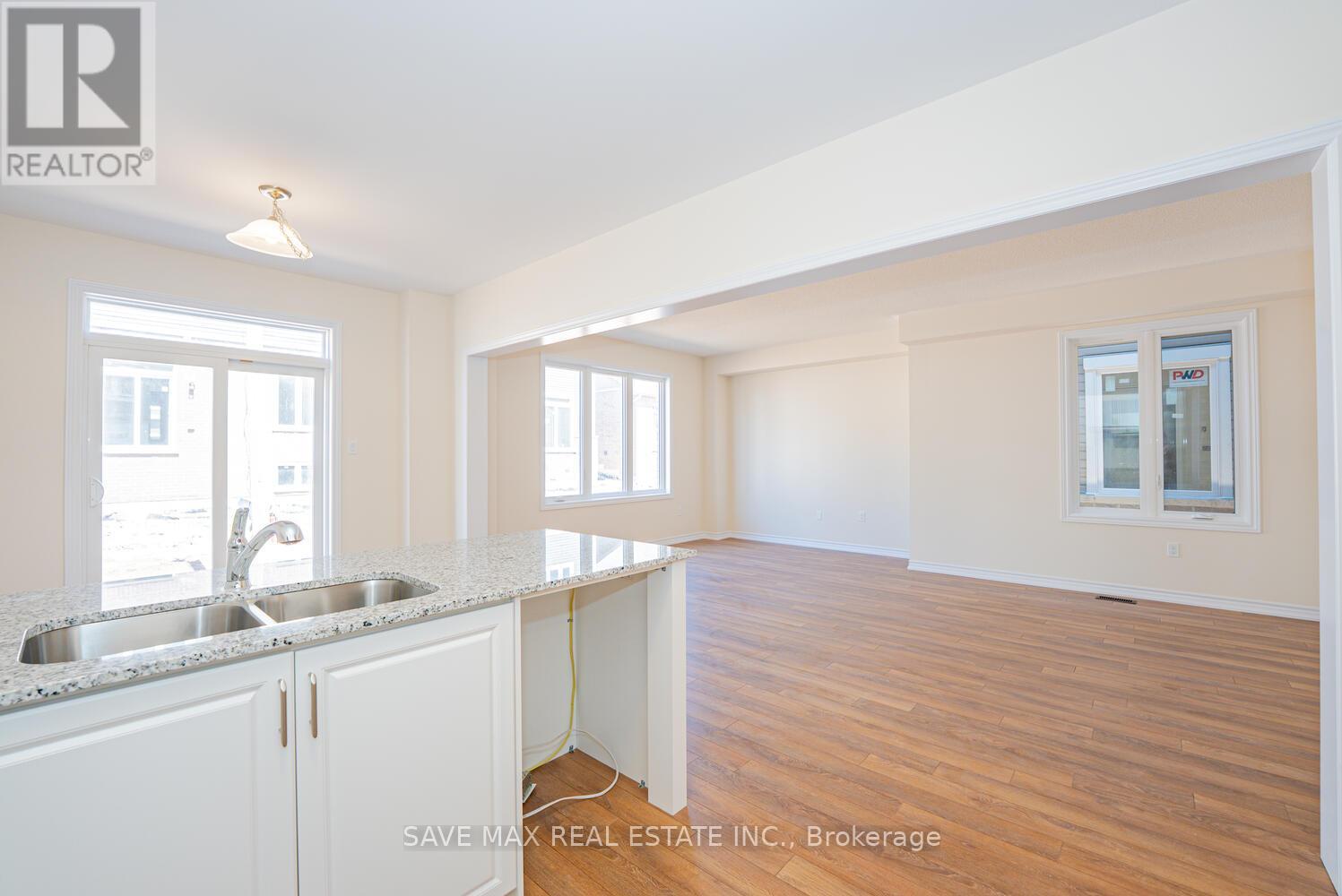 82 Sanders Road, Erin, Ontario  N0B 1T0 - Photo 16 - X12408434