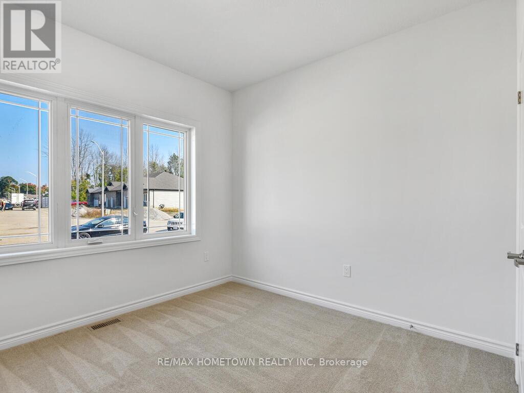 250 Adley Drive, Brockville, Ontario  K6V 7J2 - Photo 6 - X12408502