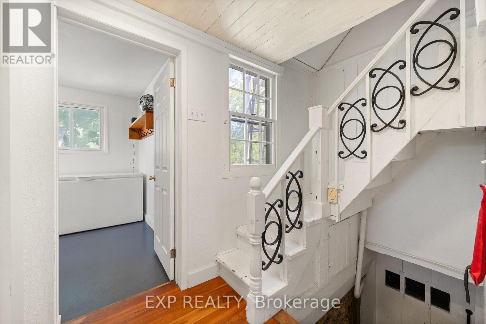 141/142 Station Road, Prince Edward County, Ontario K0K 2J0 - Photo 30 - X12408509