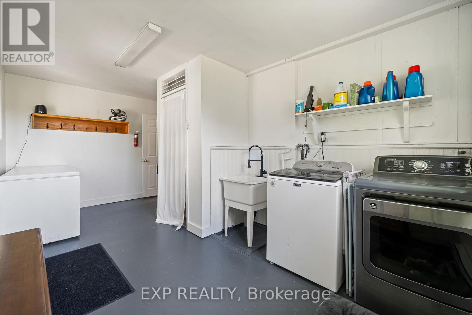 141/142 Station Road, Prince Edward County, Ontario K0K 2J0 - Photo 43 - X12408509