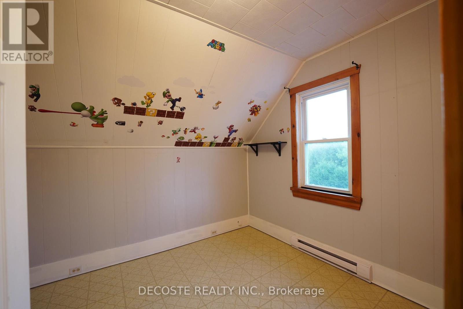 21946 Sauve Street, North Glengarry, Ontario  K0B 1H0 - Photo 16 - X12408441