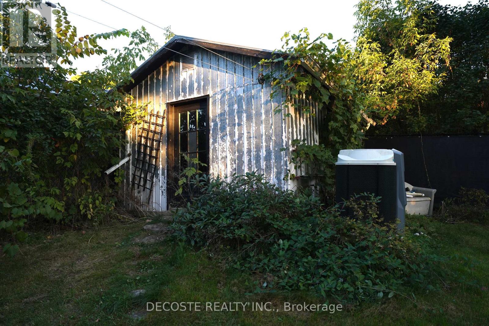 21946 Sauve Street, North Glengarry, Ontario  K0B 1H0 - Photo 26 - X12408441