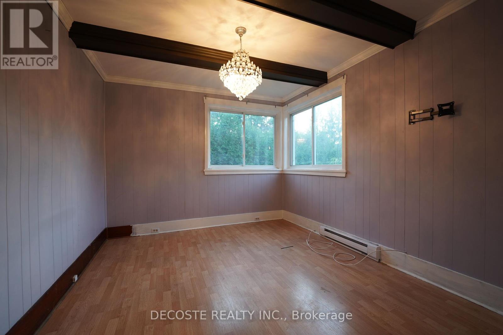 21946 Sauve Street, North Glengarry, Ontario  K0B 1H0 - Photo 4 - X12408441