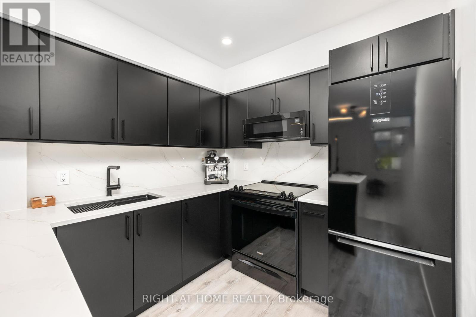 4304 - 43 Sudbury Street, Toronto, Ontario  M6J 3W6 - Photo 9 - C12408476