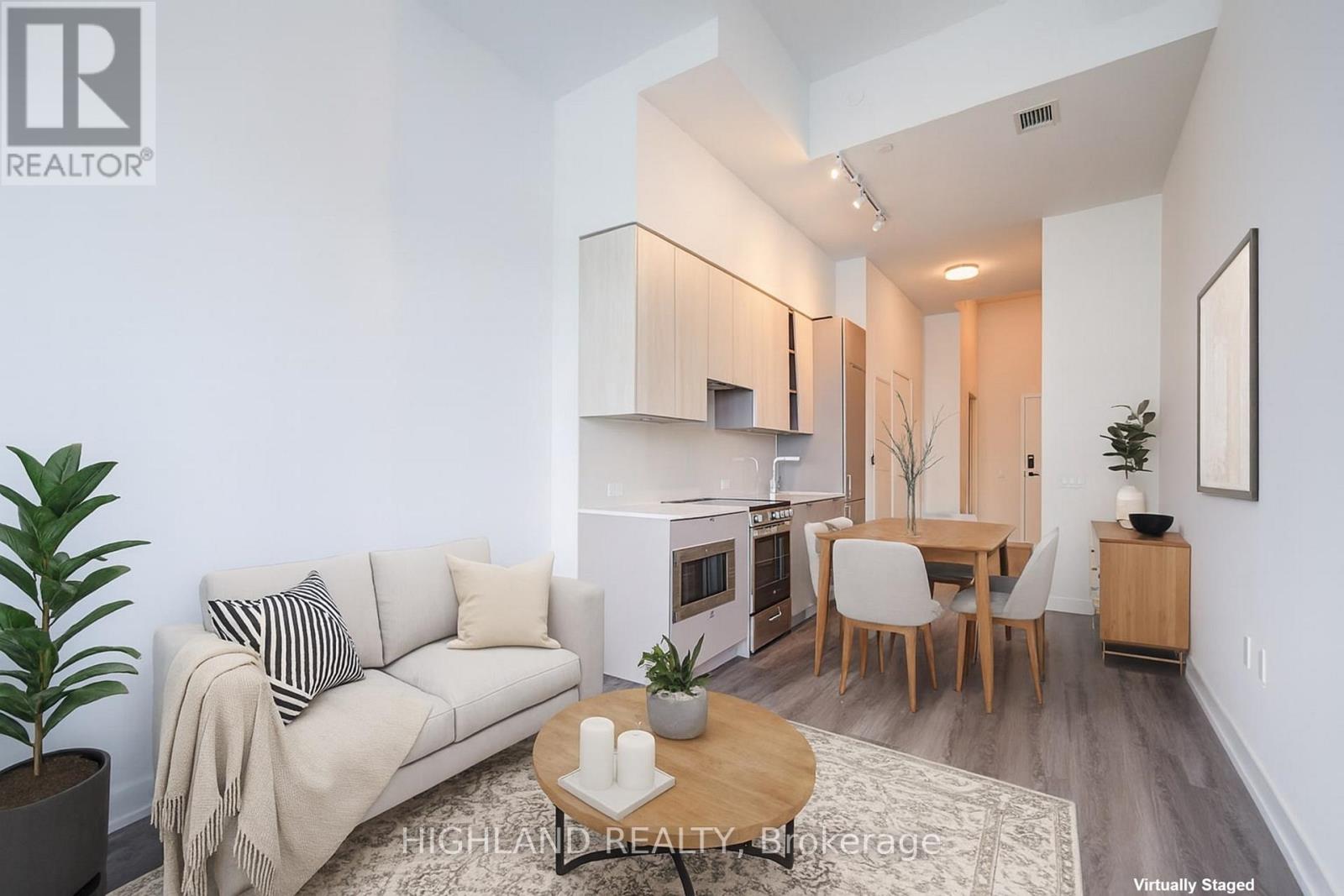 603 - 3883 Quartz Road, Mississauga, Ontario  L5B 0M4 - Photo 3 - W12353909
