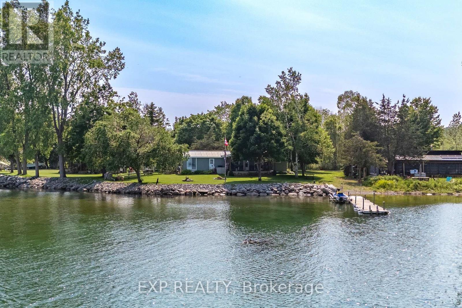 85 Pirates Cove Lane, Prince Edward County, Ontario  K0K 2T0 - Photo 2 - X12231120