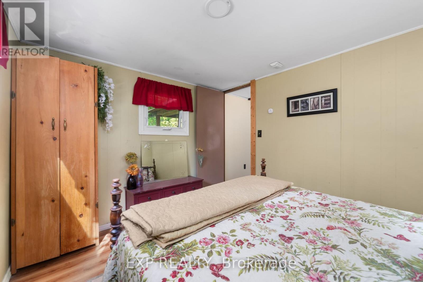 85 Pirates Cove Lane, Prince Edward County, Ontario  K0K 2T0 - Photo 22 - X12231120