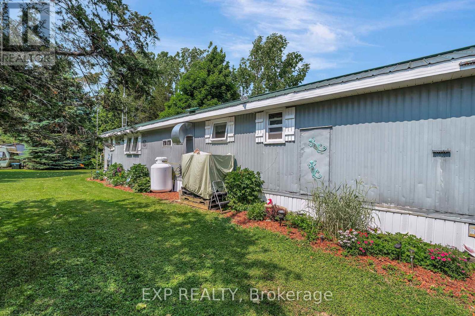 85 Pirates Cove Lane, Prince Edward County, Ontario  K0K 2T0 - Photo 38 - X12231120