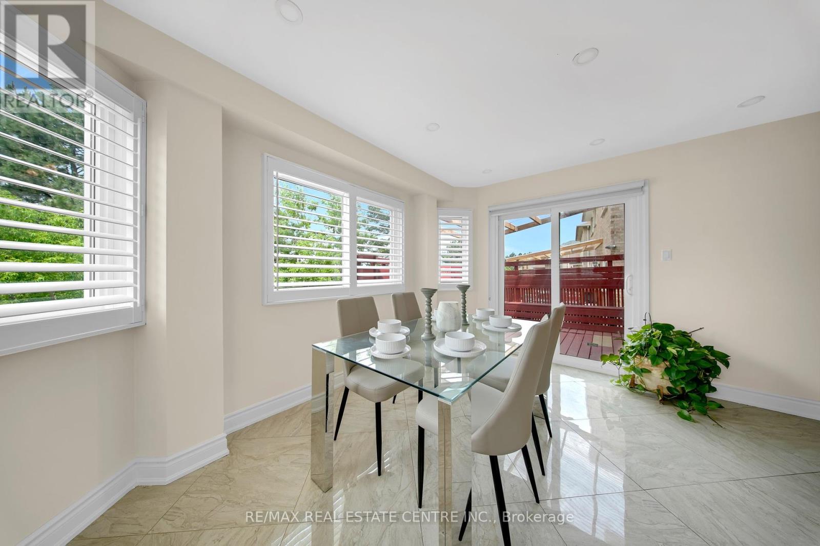 30 Oaklea Boulevard, Brampton, Ontario  L6Y 4G5 - Photo 21 - W12408451