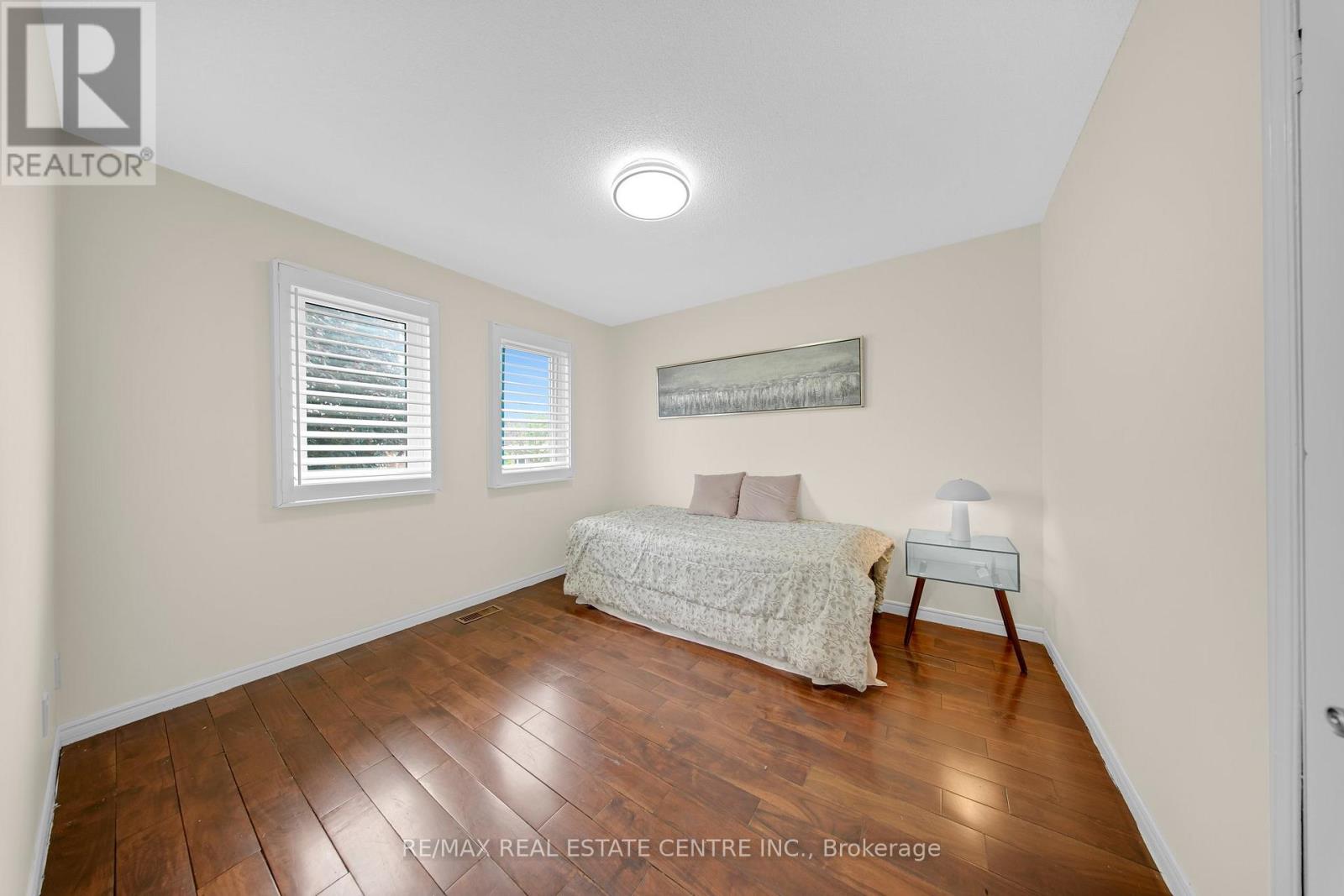 30 Oaklea Boulevard, Brampton, Ontario  L6Y 4G5 - Photo 30 - W12408451