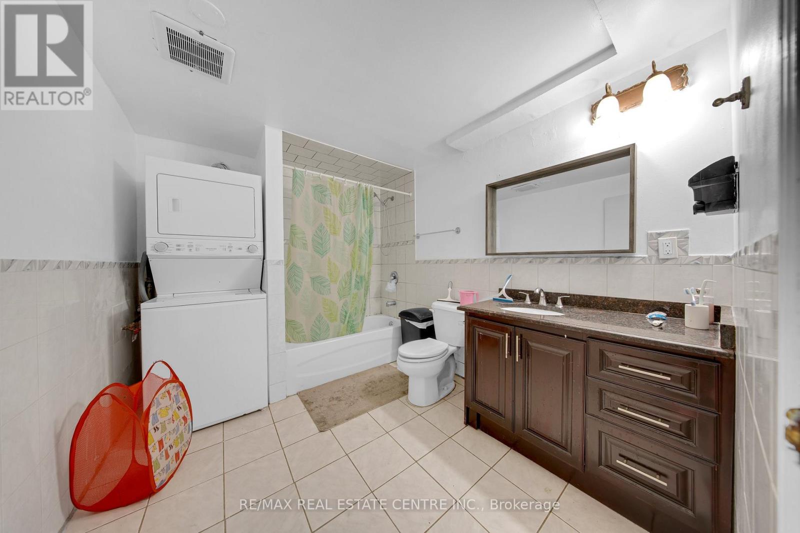 30 Oaklea Boulevard, Brampton, Ontario  L6Y 4G5 - Photo 33 - W12408451
