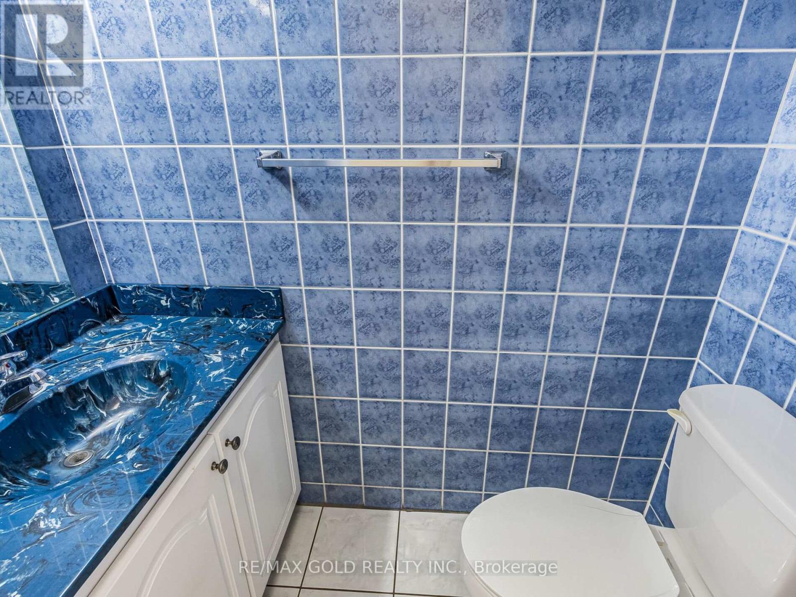 1010 - 17 Knightsbridge Road, Brampton, Ontario  L6T 3X9 - Photo 31 - W12408456