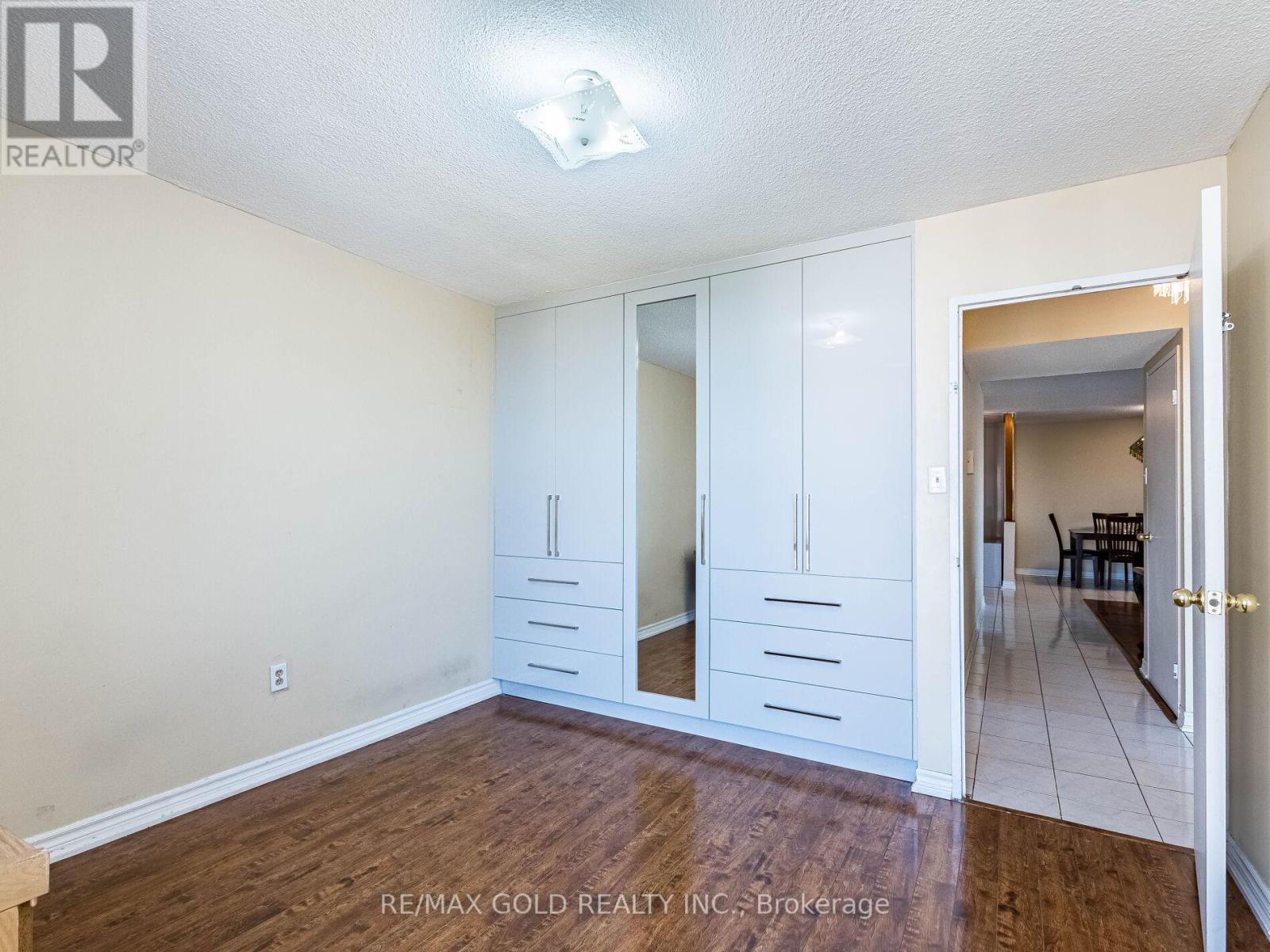 1010 - 17 Knightsbridge Road, Brampton, Ontario  L6T 3X9 - Photo 38 - W12408456