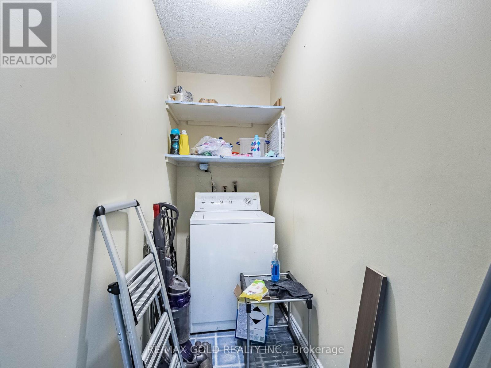 1010 - 17 Knightsbridge Road, Brampton, Ontario  L6T 3X9 - Photo 44 - W12408456