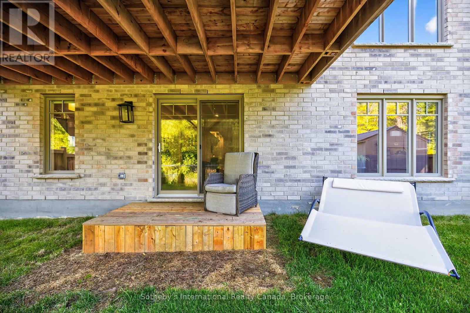 150 Plewes Drive, Collingwood, Ontario  L9Y 5M5 - Photo 43 - S12408523