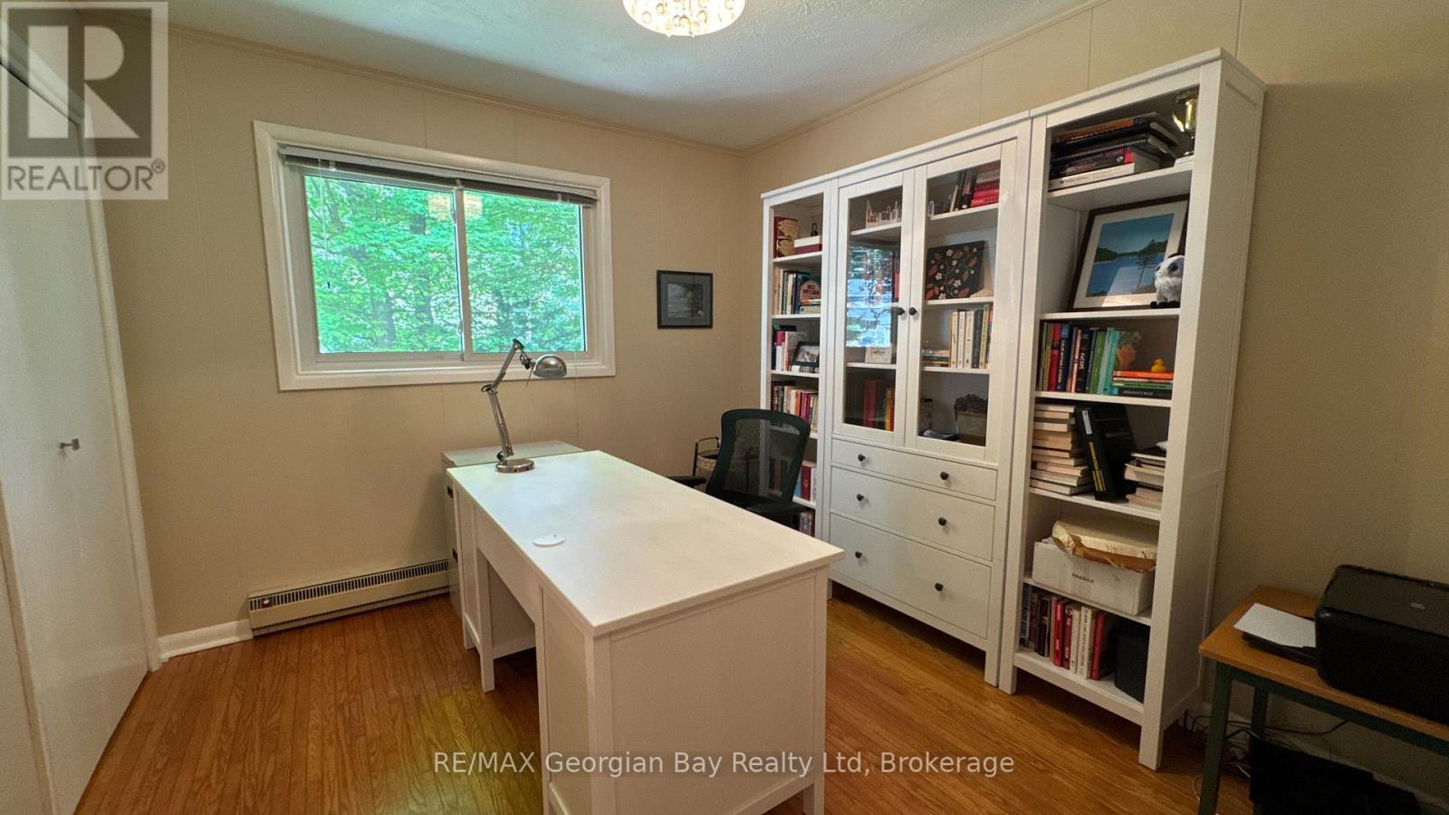 849 Midland Point Road, Midland, Ontario  L4R 5G1 - Photo 17 - S12408544