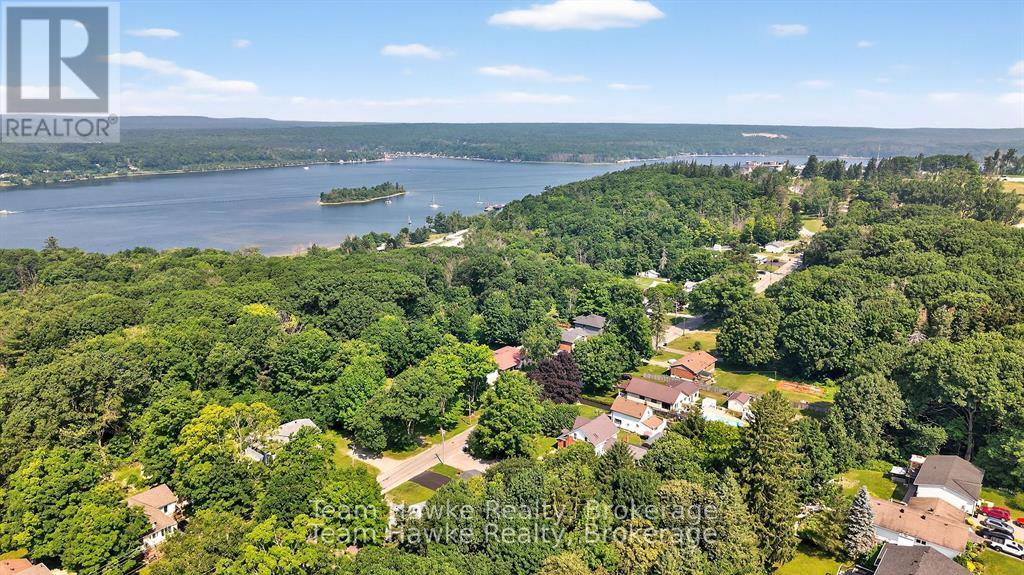 64 Broad Street, Penetanguishene, Ontario  L9M 1G4 - Photo 47 - S12408578