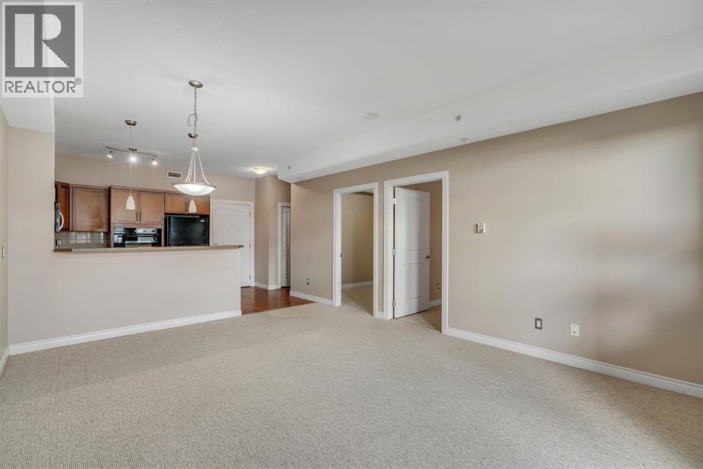 545, 26 Val Gardena View Sw, Calgary, Alberta  T3C 0P6 - Photo 9 - A2257804