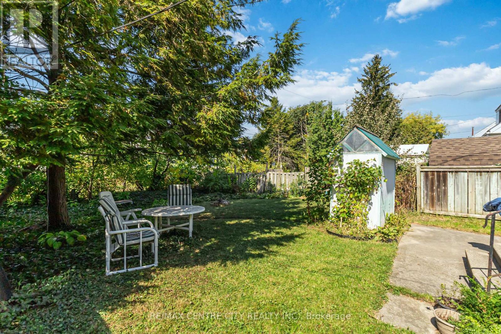 359 Flanders Row, London East, Ontario  N5Y 1C3 - Photo 28 - X12408527