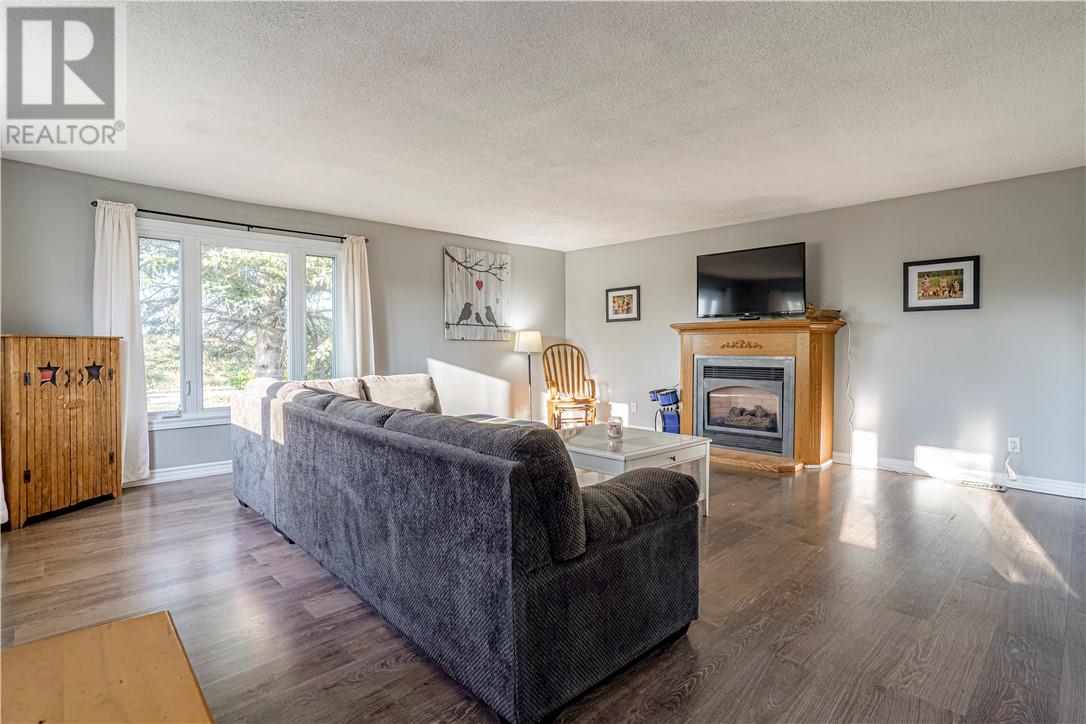 805 Beauparlant Road, St. Charles, Ontario  P0M 2W0 - Photo 21 - 2124751