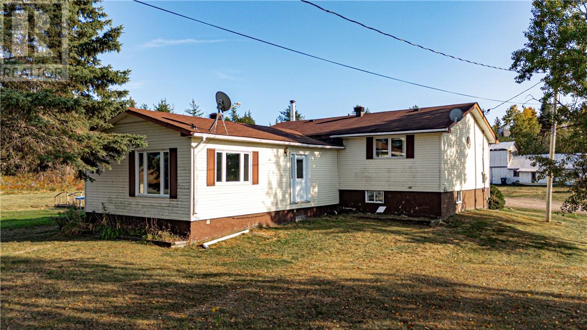 805 Beauparlant Road, St. Charles, Ontario  P0M 2W0 - Photo 3 - 2124751