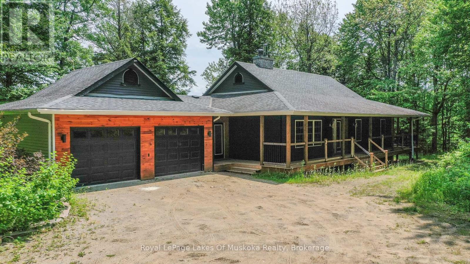 1420 Limberlost Road, Lake Of Bays, Ontario  P1H 2J6 - Photo 2 - X12408529