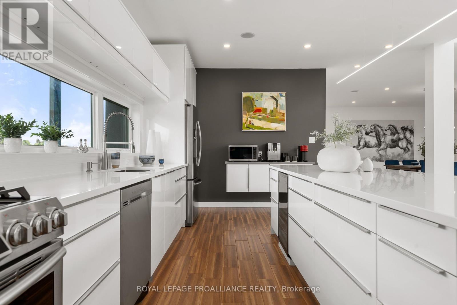 2670 County Road 8, Prince Edward County, Ontario  K0K 2T0 - Photo 21 - X12408524